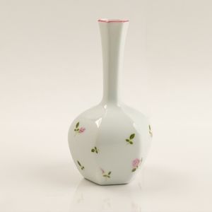 Small St Michael Japan vase